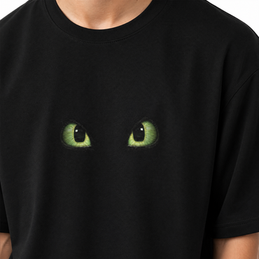 Night Fury Eyes Oversized Tee – Black Edition